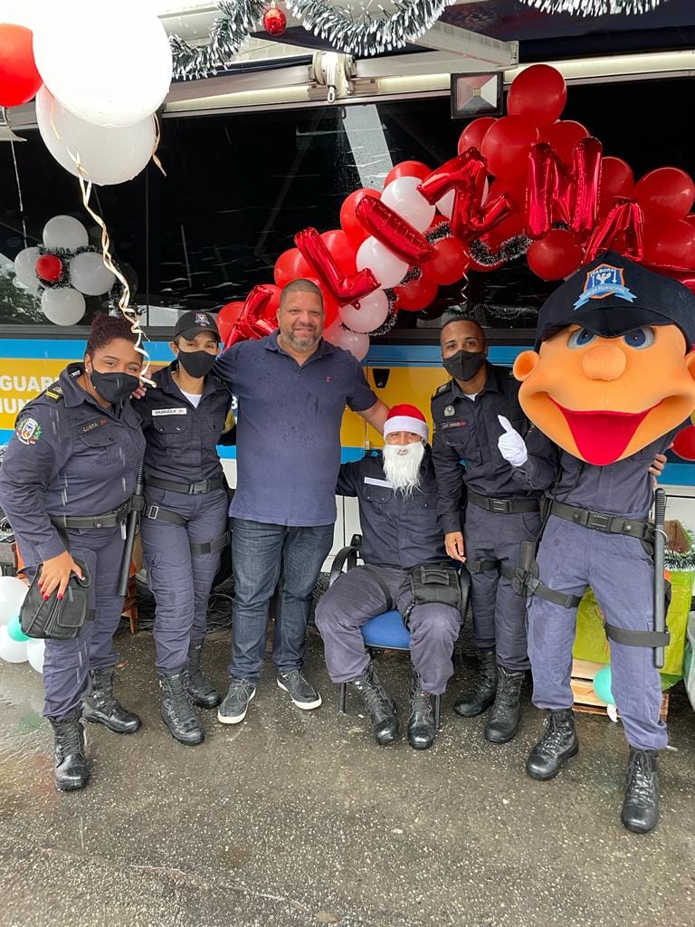 Leia mais sobre o artigo GERE realiza RONDA SOLIDÁRIA de Natal na Av. 22 de Maio