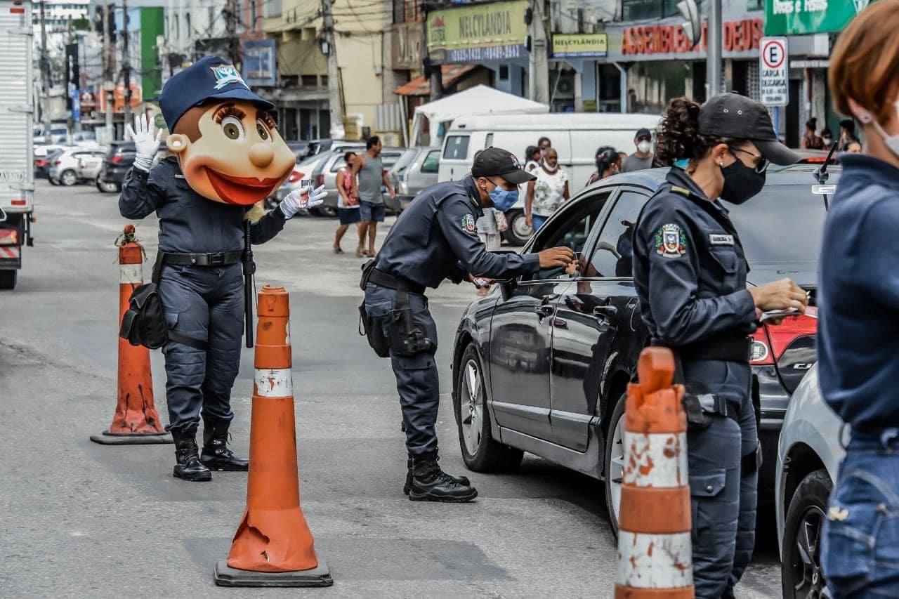 Leia mais sobre o artigo Guarda Municipal realiza ação de conscientização no trânsito antes do Carnaval!