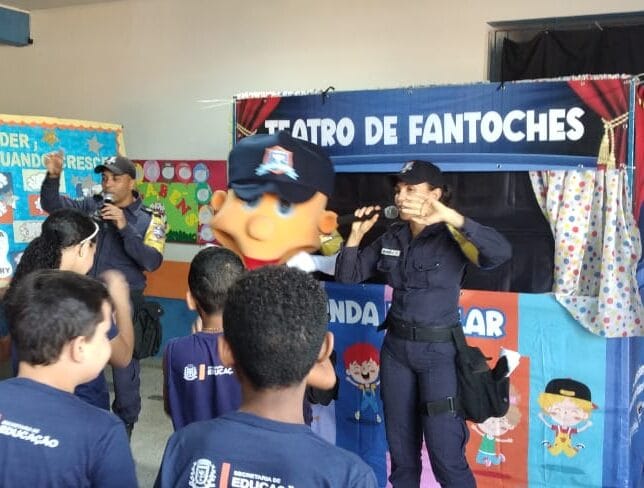 Leia mais sobre o artigo Teatro de Fantoches “Diga não ao trabalho infantil”