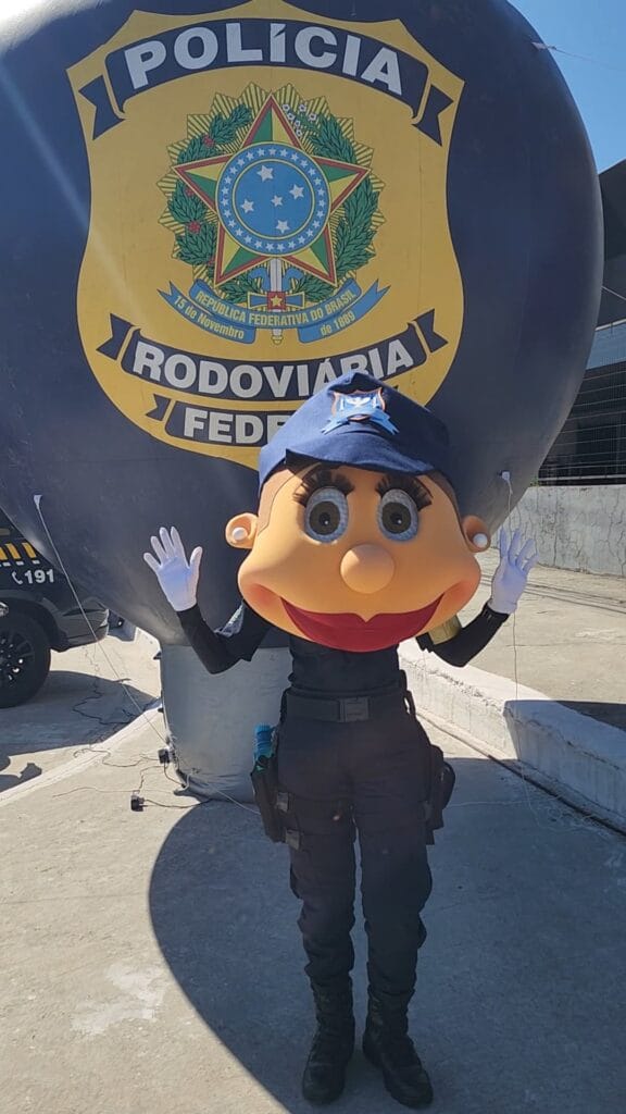 SEMSEG participa da Campanha do Maio Amarelo e conscientiza motoristas em Itaboraí sobre segurança no trânsito